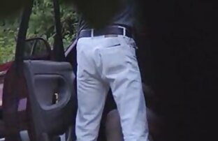 XXX 彼の隣には、美しい胸を持つ大きな人生は、お茶を飲むために男を招待し、彼の口の中でそれを取りました 鈴木 一徹 ラブラブ エッチ